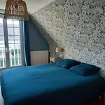 Maison 10 Personnes A 10 Minutes A Pieds De La Holiday home *