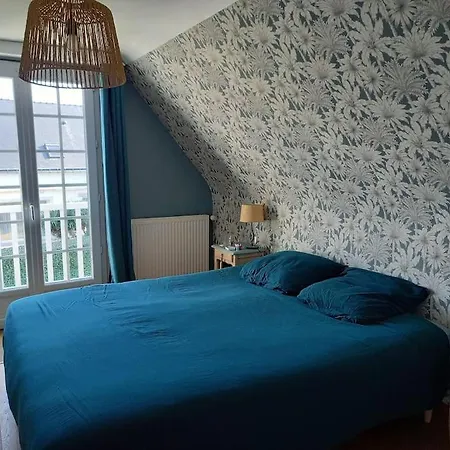 Maison 10 Personnes A 10 Minutes A Pieds De La Prázdninový dům *