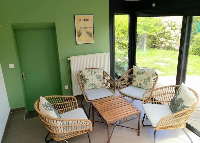 Holiday home Maison 10 Personnes A 10 Minutes A Pieds De La *