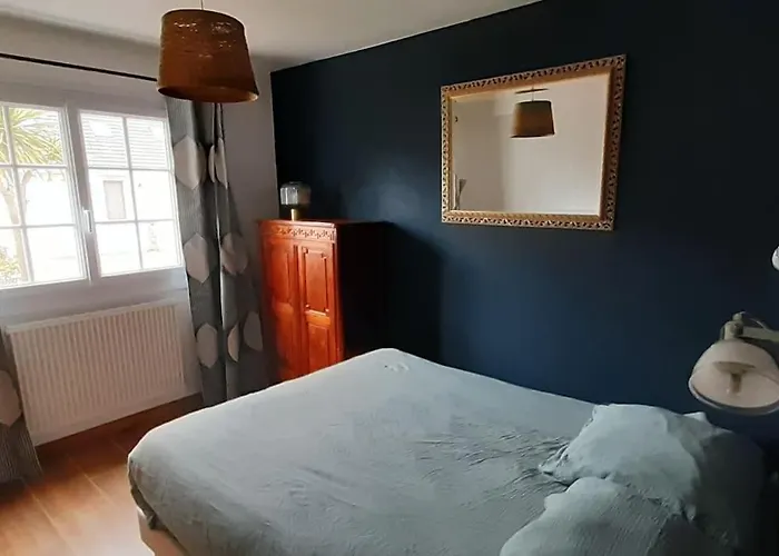 Holiday home Maison 10 Personnes A 10 Minutes A Pieds De La